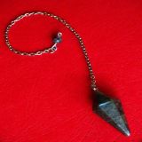 Labradorit, visak - duguljast